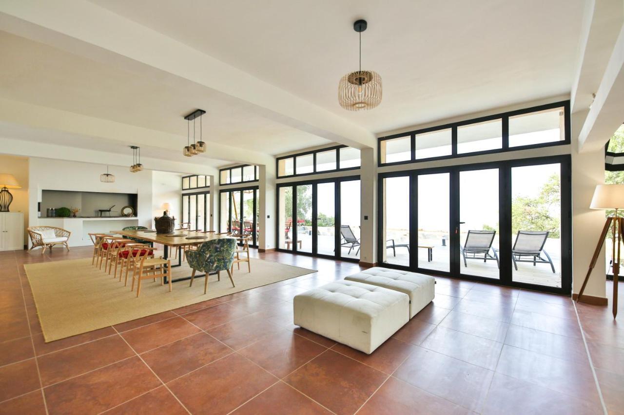 Grande Villa 750 M2 Le Mas Des Chenes Bormes-les-Mimosas Esterno foto